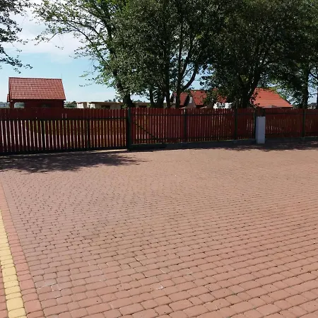 Hals Letniskowe Ustronie Morskie